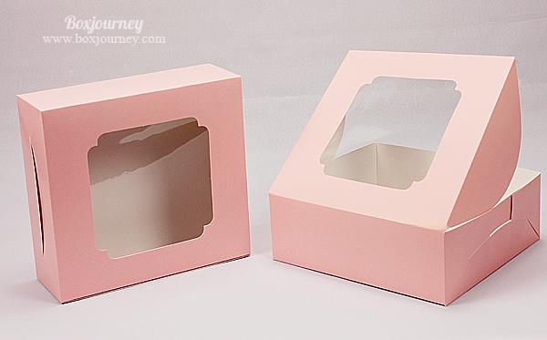 กล่องเค้ก 2 ปอนด์ หน้าต่างกว้าง สีชมพูจุด