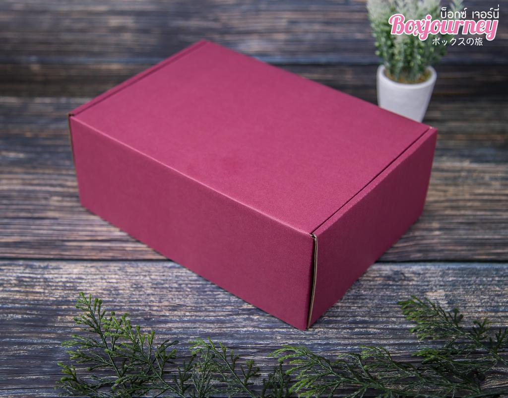 กล่องลูกฟูกพรีเมี่ยม  สี Marsala 24.5x17x9 cm.