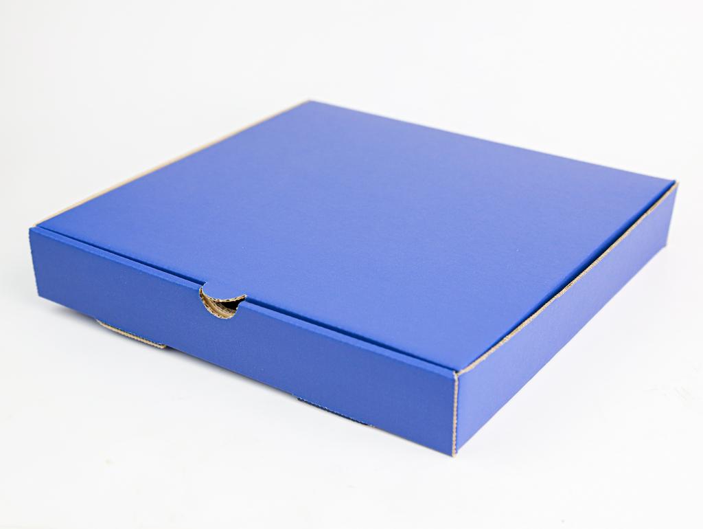กล่องลูกฟูกพรีเมี่ยม สีน้ำเงิน  17.8x17.8x4.3 cm.