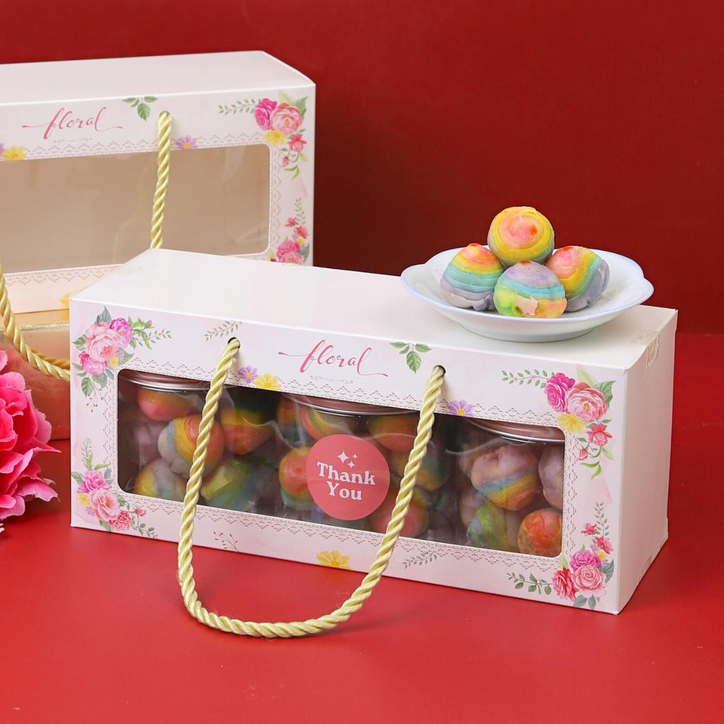 Cookiebox with handle Floral design 9x26x11 cm.