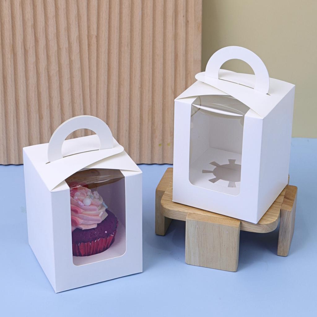 cakebox 1pcs. White, with v-shape window