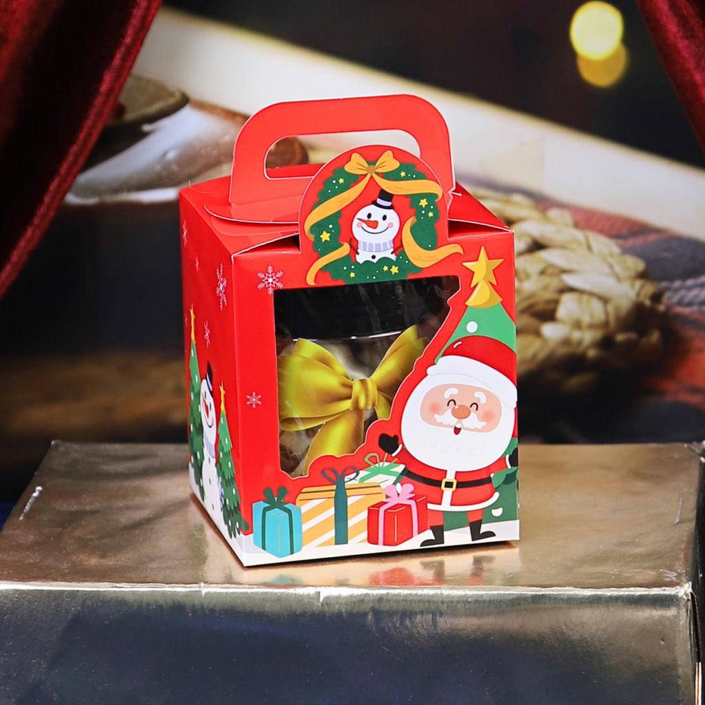 กล่องคุกกี้ ลาย Jolly Cookie  8x8x9 cm