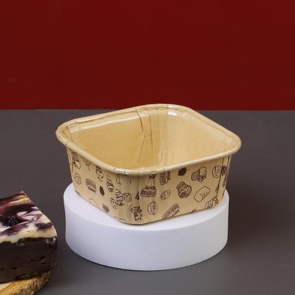 ถ้วยกระดาษอบขนมทรงสี่เหลี่ยมคราฟท์  ลายเบเกอรี่