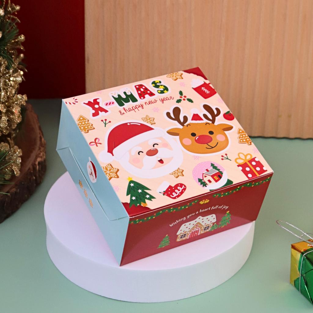 กล่องสแน็คเล็ก ลาย Xmas Giftie 12.7x12.7x6.5 ซม.