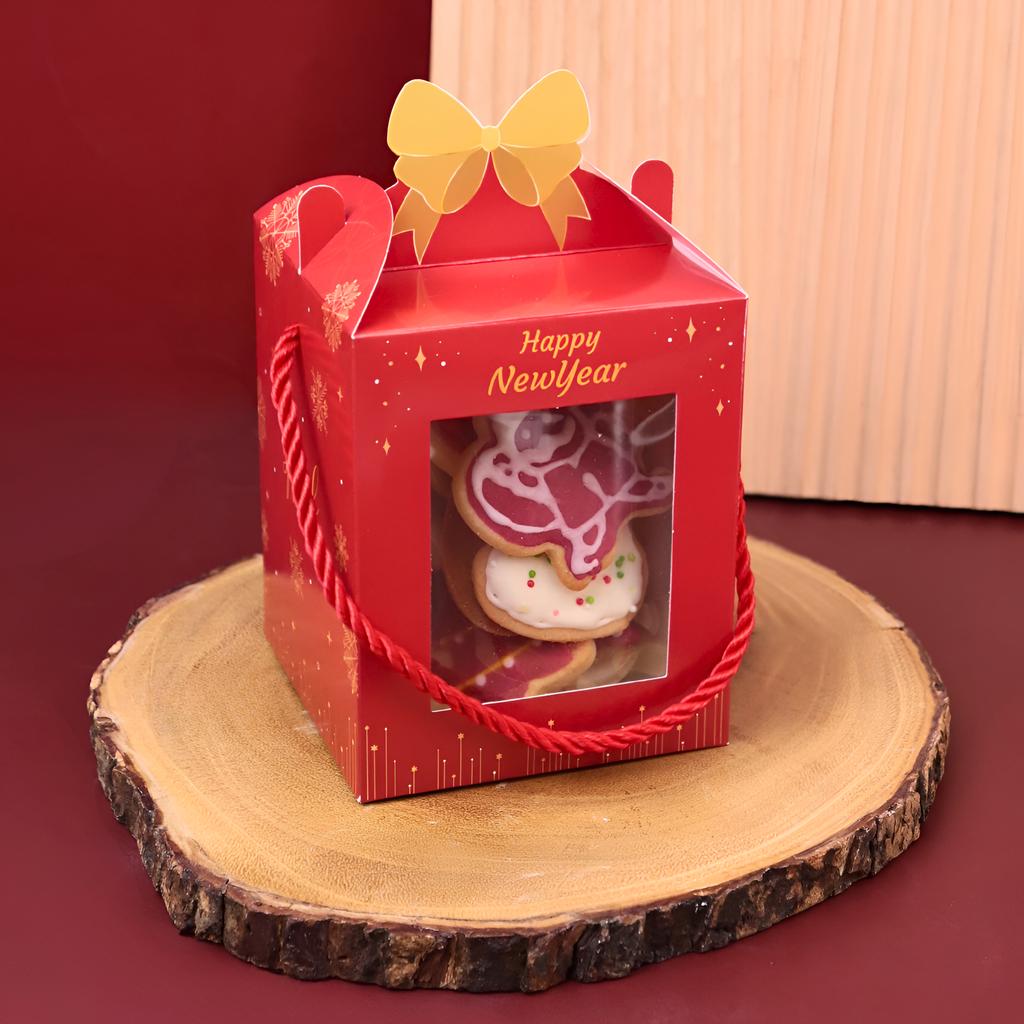กล่องคุกกี้หูหิ้ว ลาย New year special 10.5x10.5x13 ซม.