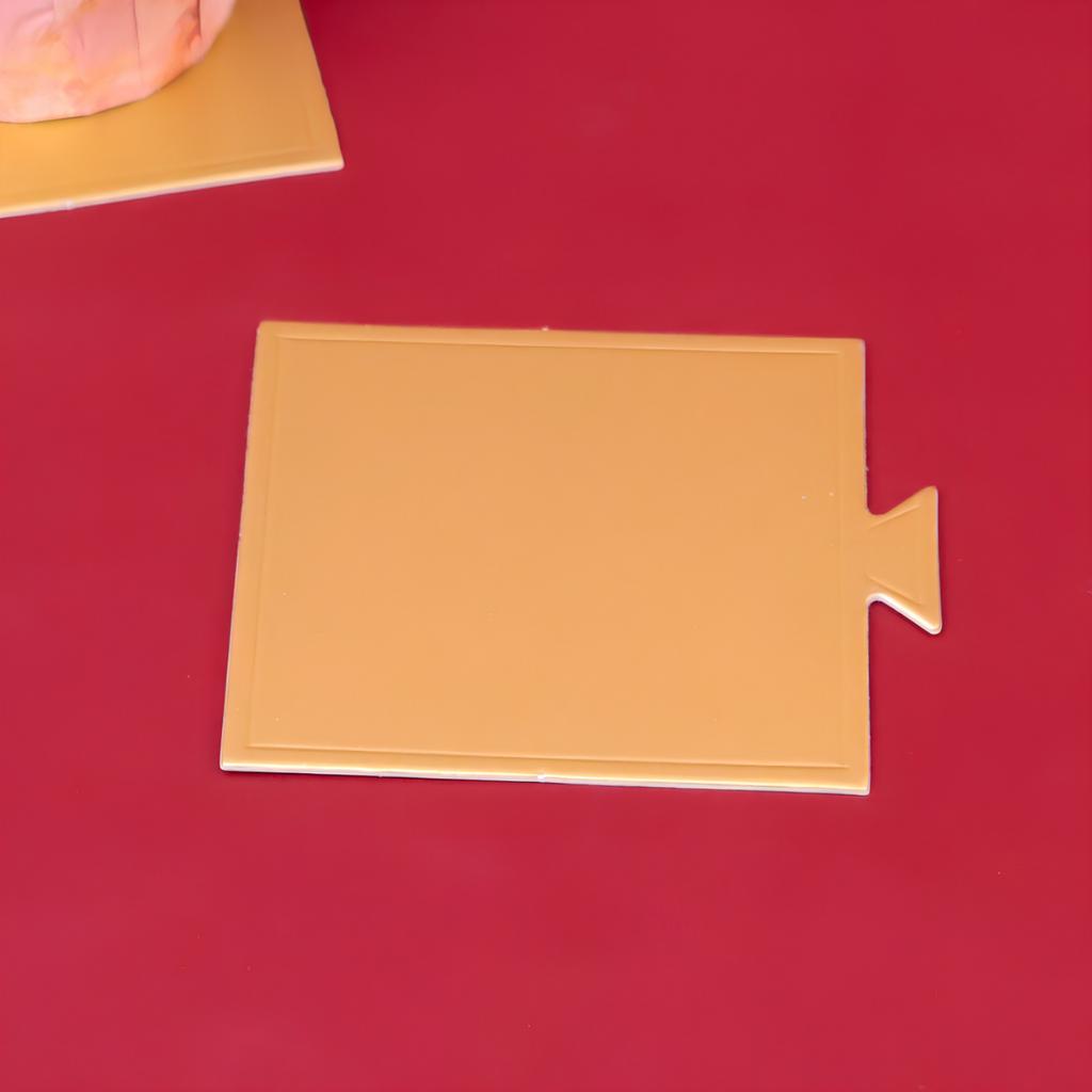ฐานรองมูสเค้ก ทรงจตุรัส สีทอง