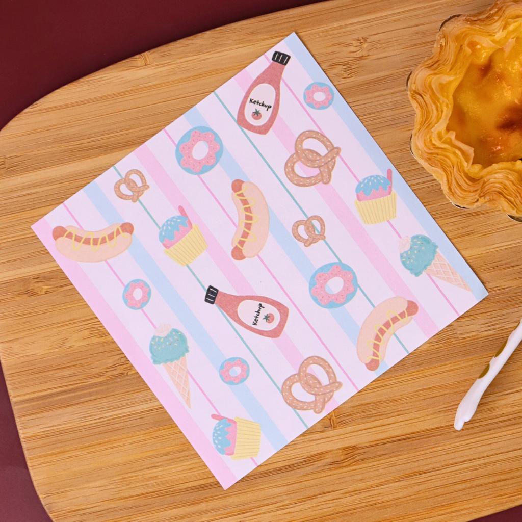 กระดาษรองอาหาร ลาย Carnival Treats ขนาด 12x12 ซม. (ไม่เคลือบ)