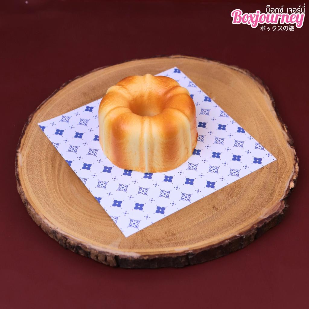 กระดาษรองอาหาร ลาย  Royal Thai Blue ขนาด 6x6 นิ้ว (ไม่เคลือบ)