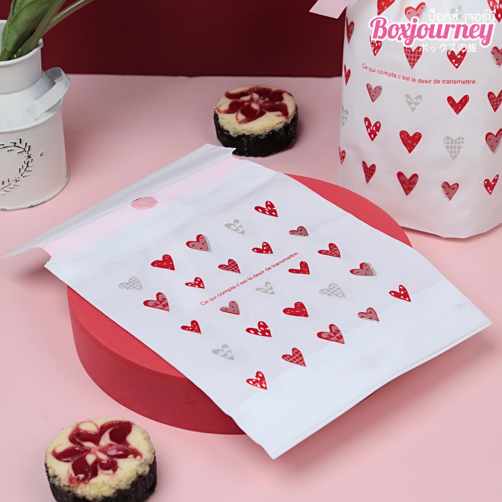 ถุงของขวัญ พร้อมโบว์ ลายหัวใจสีชมพู 01 ขนาด 15x6x23 ซม.