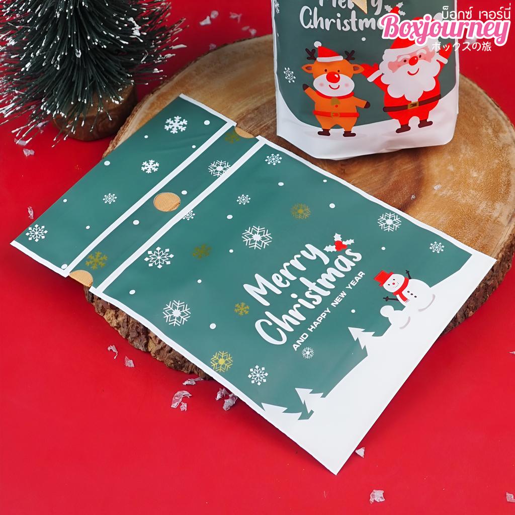 ถุงของขวัญ พร้อมโบว์ ลายคริสต์มาส 03 ขนาด 15x6x23 ซม.