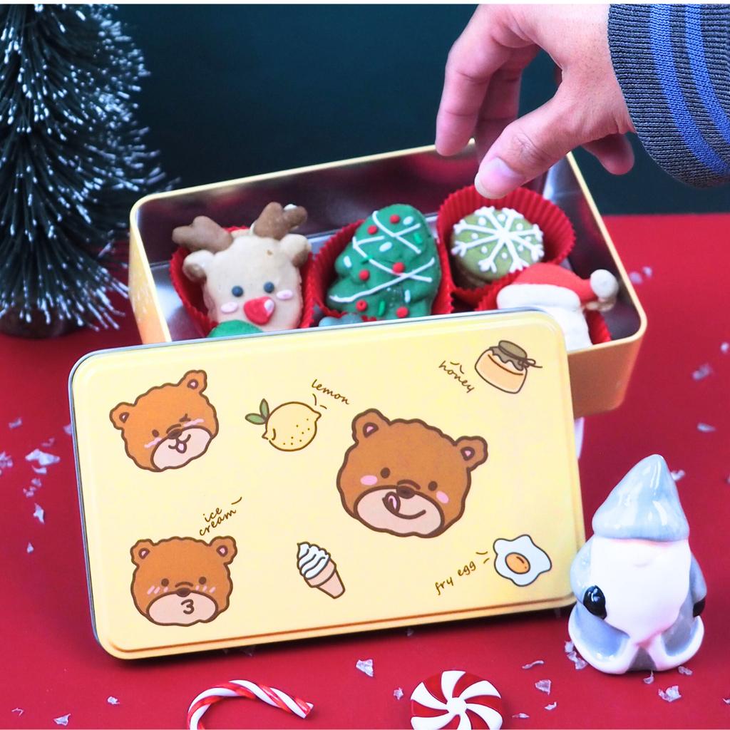 กล่องเหล็กใส่ขนม ลายหมีน้อยน่ารัก ขนาด 19 x 11.5 x 5 ซม.
