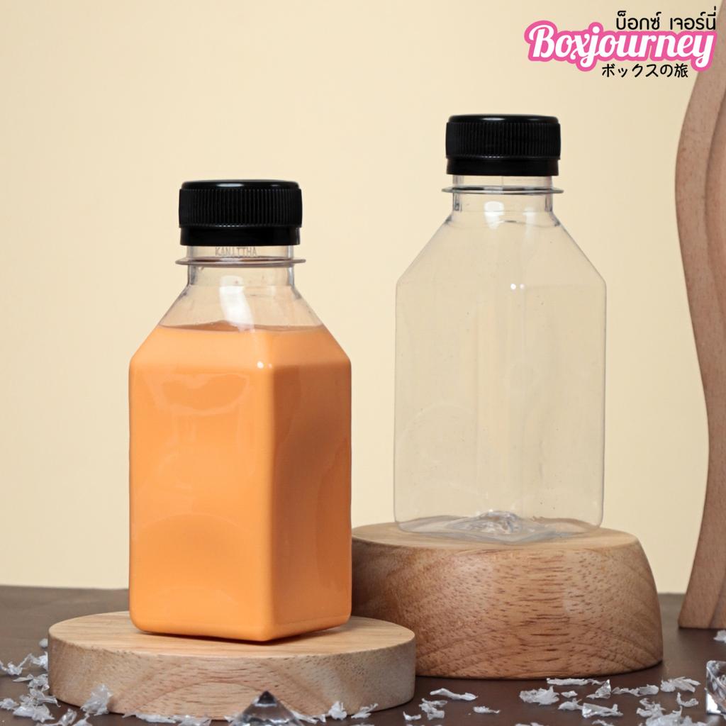 ขวดพลาสติก PET 150 cc. ทรงเหลี่ยมเรียบ  ปาก 30มม.ฝาดำ