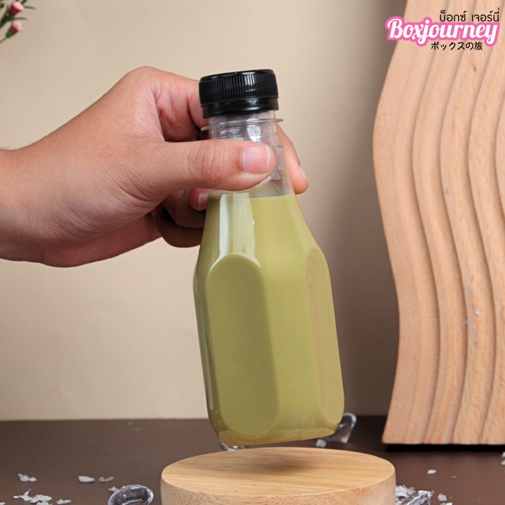 ขวดพลาสติก PET 220 cc. ทรงเหลี่ยมมน  ปาก 30มม.ฝาดำ