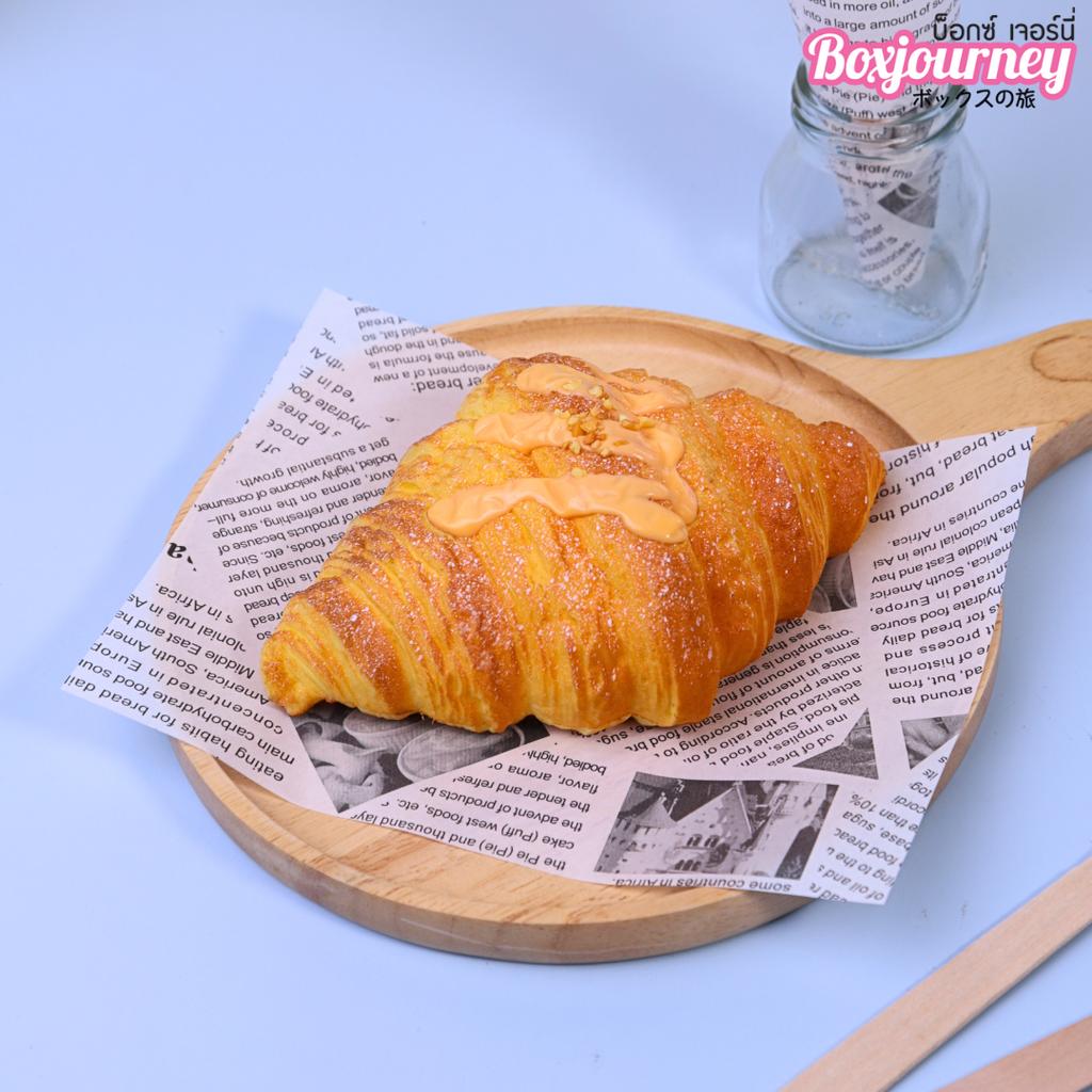 กระดาษรองอาหาร ลายหนังสือพิมพ์สีดำ 6x8 นิ้ว (กันซึม)