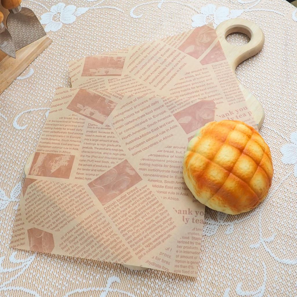 กระดาษรองอาหาร ลายหนังสือพิมพ์ สีน้ำตาล 8x8 นิ้ว (กันซึม)