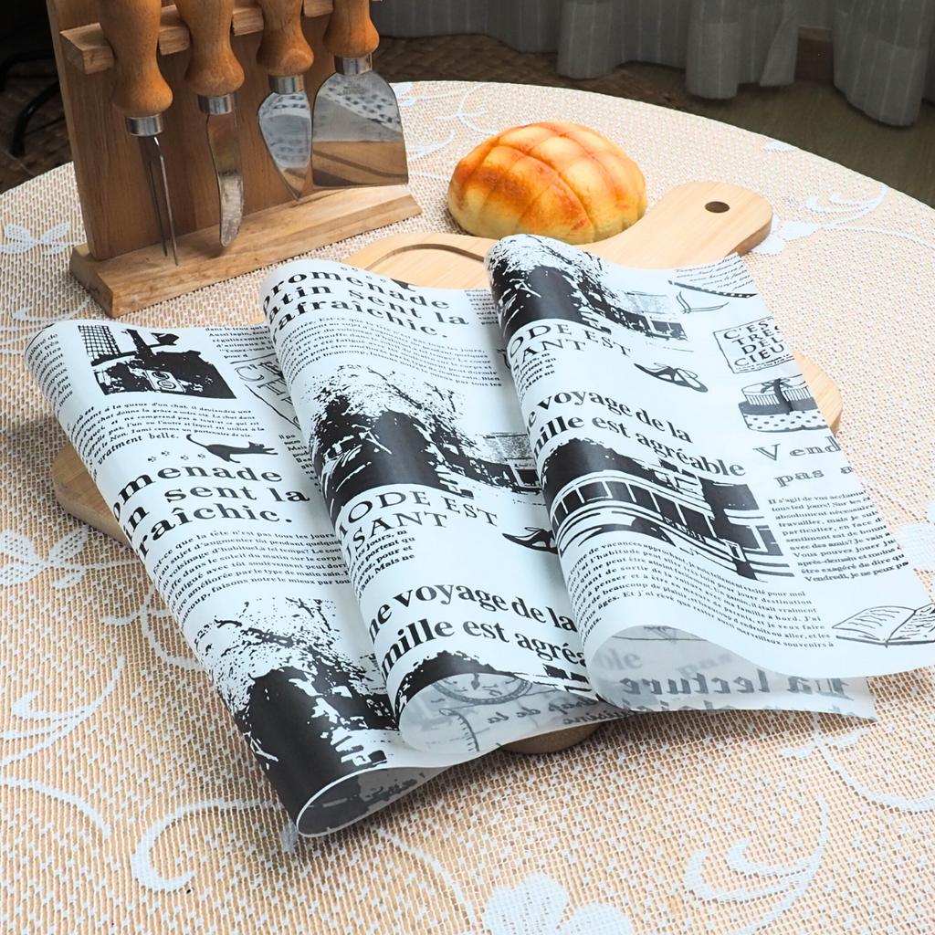 กระดาษรองอาหาร ลายวินเทจ หนังสือพิมพ์ขาวดำ ขนาด 10 x 10 นิ้ว(เข้าอบได้)