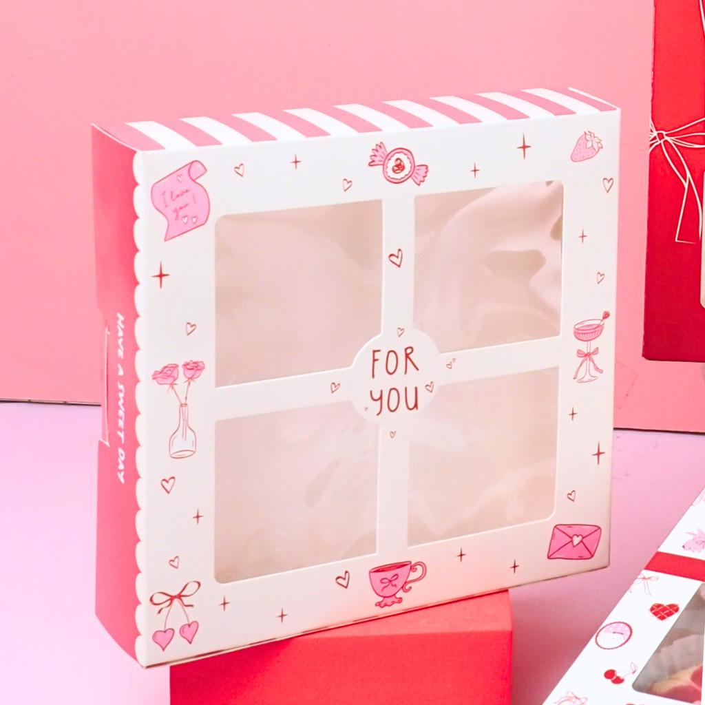 กล่องบราวนี่ ลาย Happy in Pink 15x15x4 ซม.