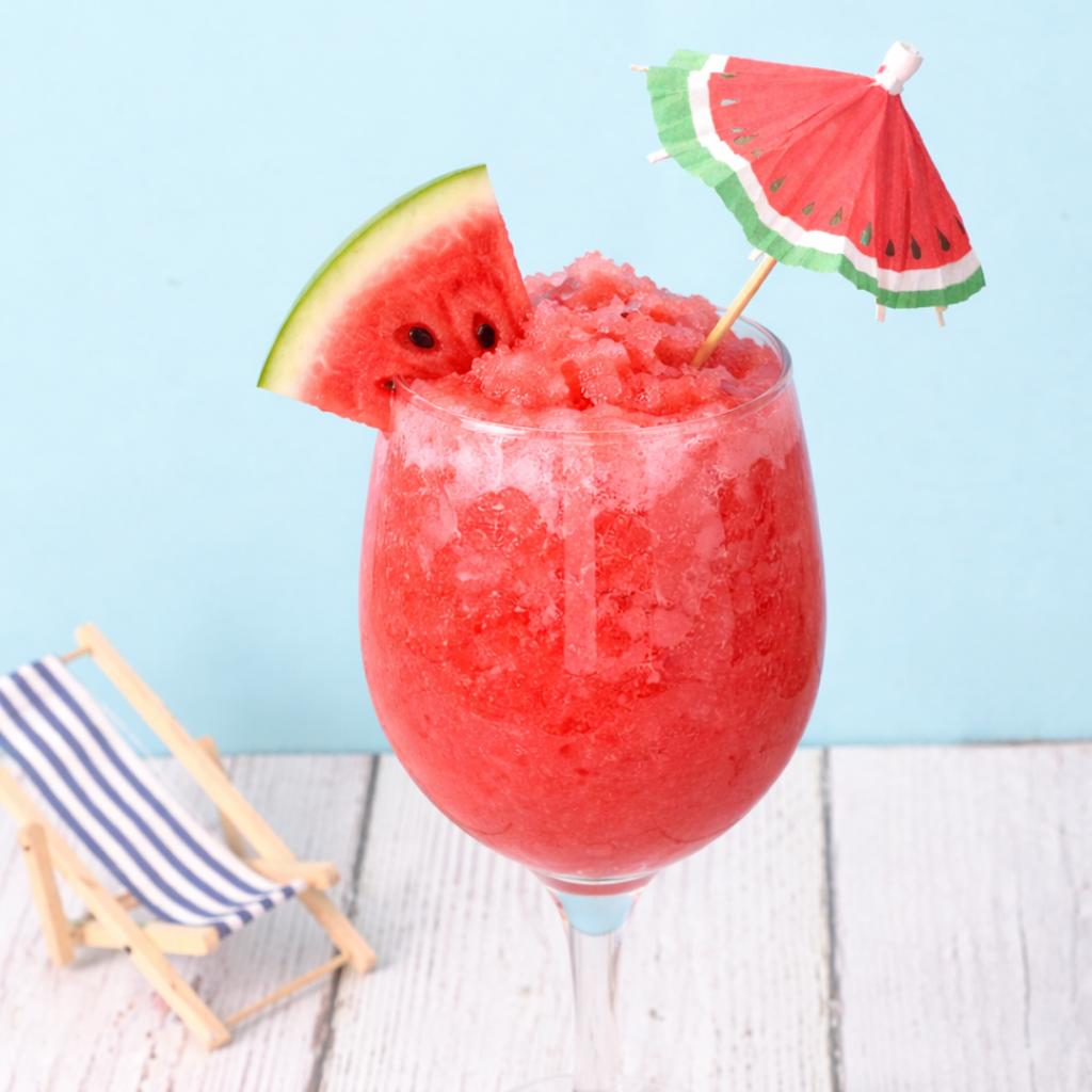 ไม้เสียบ รูปร่มแตงโม ยาว 10 ซม.