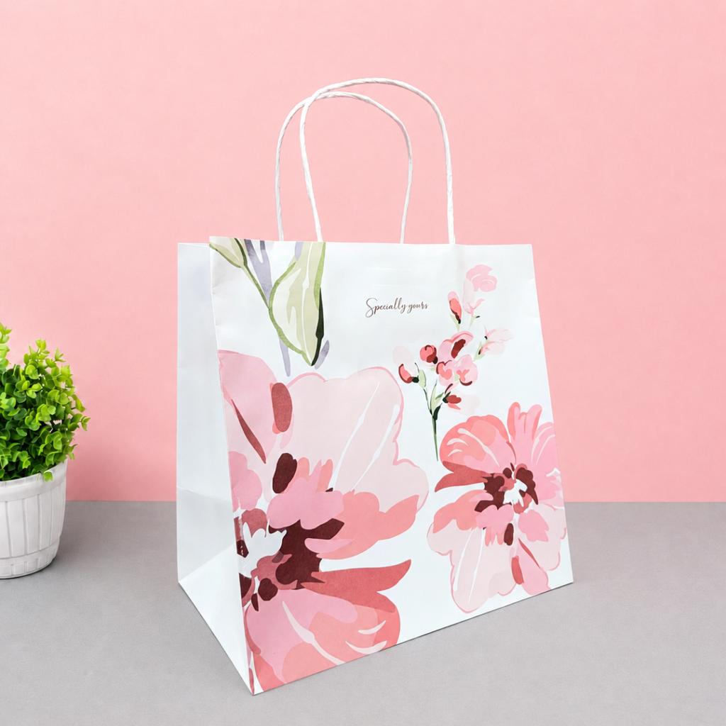 ถุงกระดาษหูเกลียว พิมพ์ลาย ลาย Forever in Bloom 23x15x23 ซม.