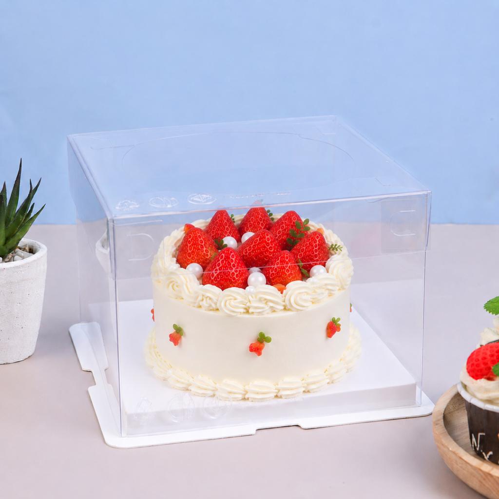 กล่องเค้กพลาสติก ครึ่งปอนด์ทรงเตี้ย ฝาใส ขนาด 15.5x15.5x11 ซม.