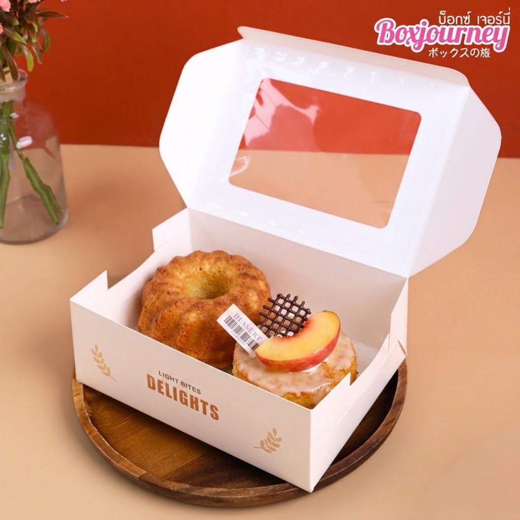 กล่องสแน็คมีหน้าต่าง ลาย Cozy Bites