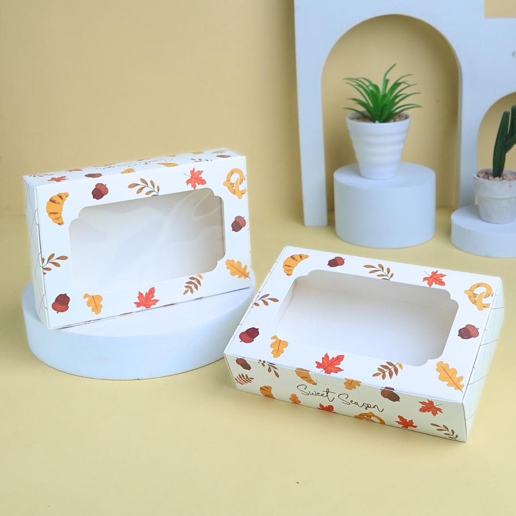 กล่องบราวนี่ ลาย Cozy Autumn 10x15.5x3.8 cm