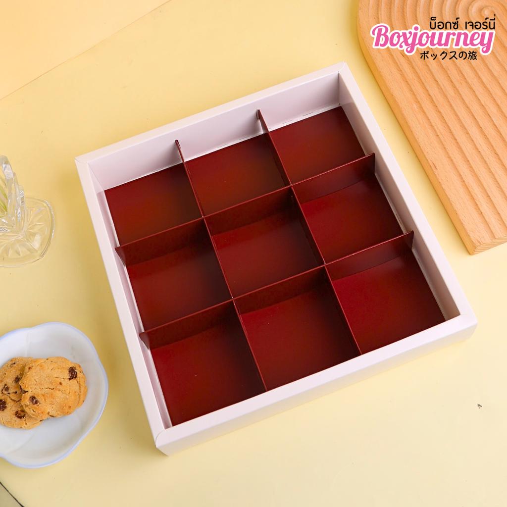 กล่องขนม 9 ช่อง ลาย Amber Floral 24.3x24.3x5 ซม.