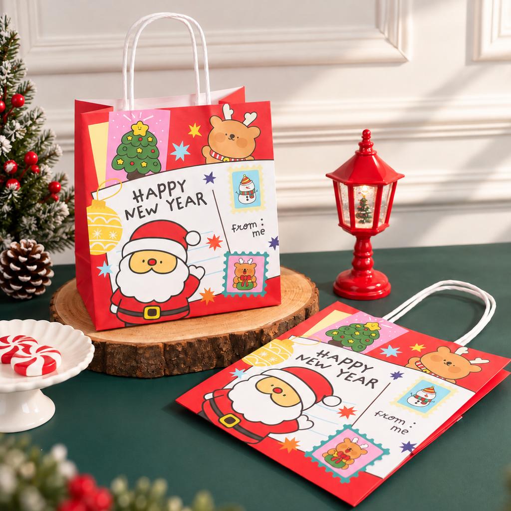 ถุงกระดาษหูเกลียว พิมพ์ลาย Dear Santa 19x13x21 cm