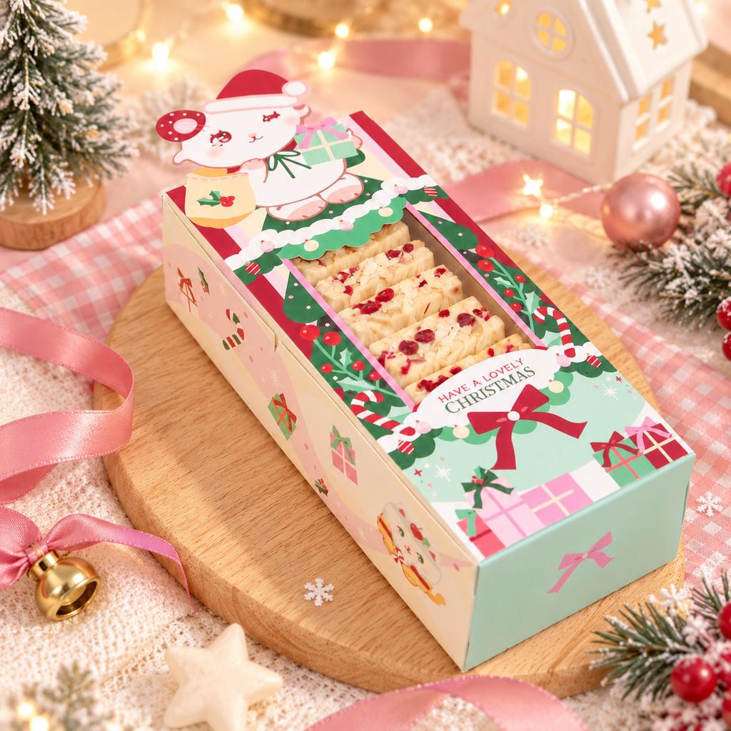 กล่องใส่พายสับปะรด ลาย Nanami & Friends Christmasland 8x18x5.5 ซม.